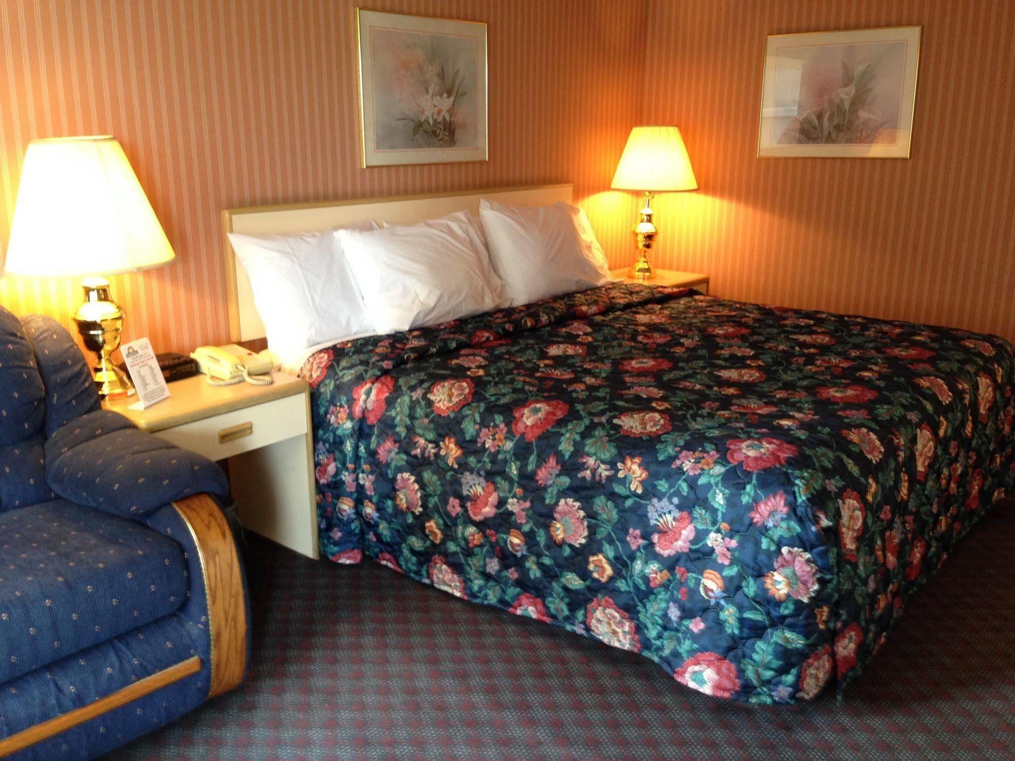 Days Inn By Wyndham Florence Downtown ภายนอก รูปภาพ