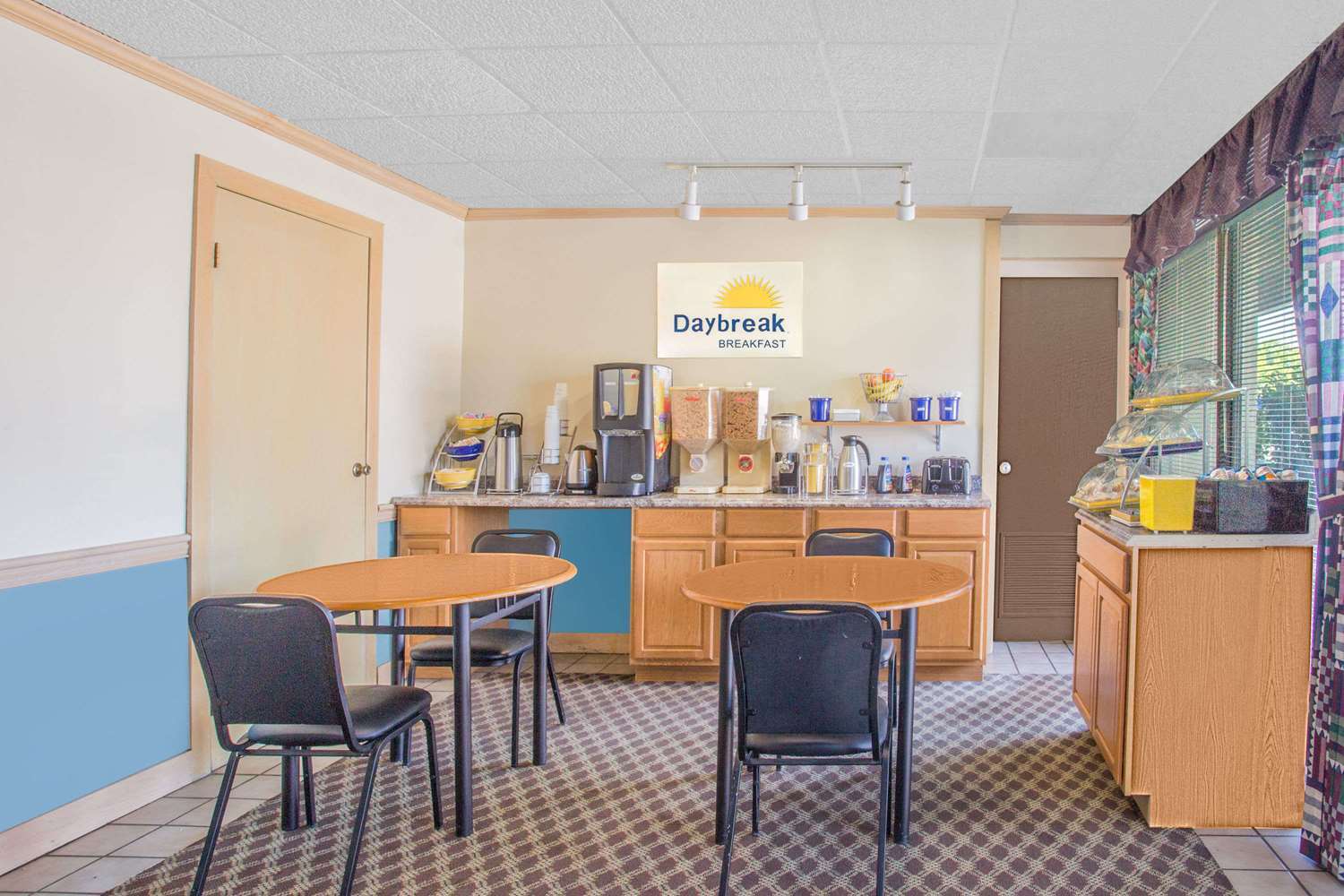 Days Inn By Wyndham Florence Downtown ภายนอก รูปภาพ